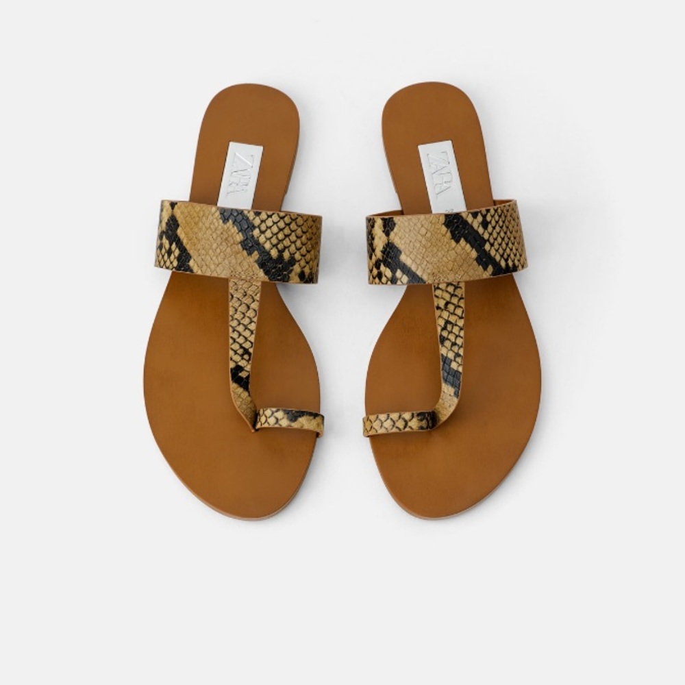 🆕 Zara Animal Print Flat Leather T-Strap Sandals